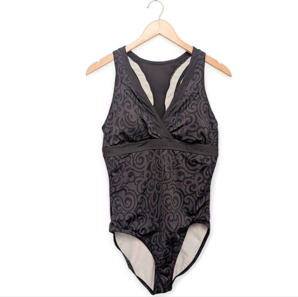 NIKE One Piece Swimsuit Racerback V-Neck Grey Black Swirl Print 14 - Picture 8 of 11